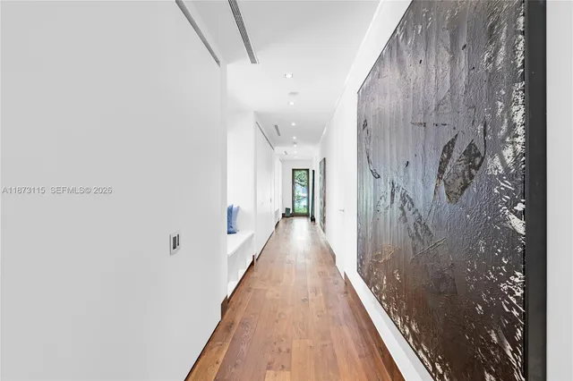 $45,000 | 3009 Pine Tree Drive, Miami Beach, FL 33140