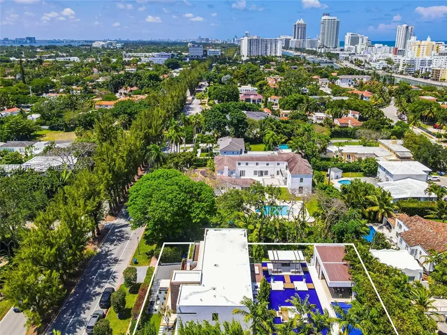 $45,000 | 3009 Pine Tree Drive, Miami Beach, FL 33140