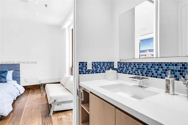 $45,000 | 3009 Pine Tree Drive, Miami Beach, FL 33140