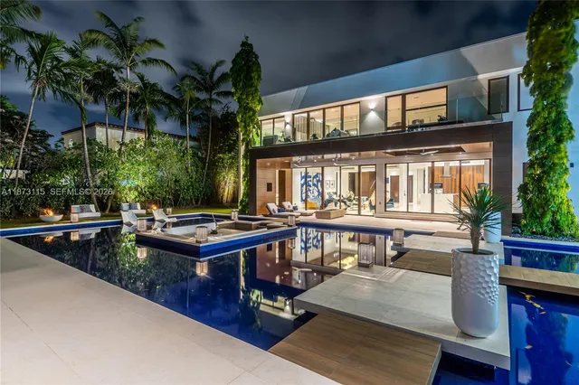 $45,000 | 3009 Pine Tree Drive, Miami Beach, FL 33140