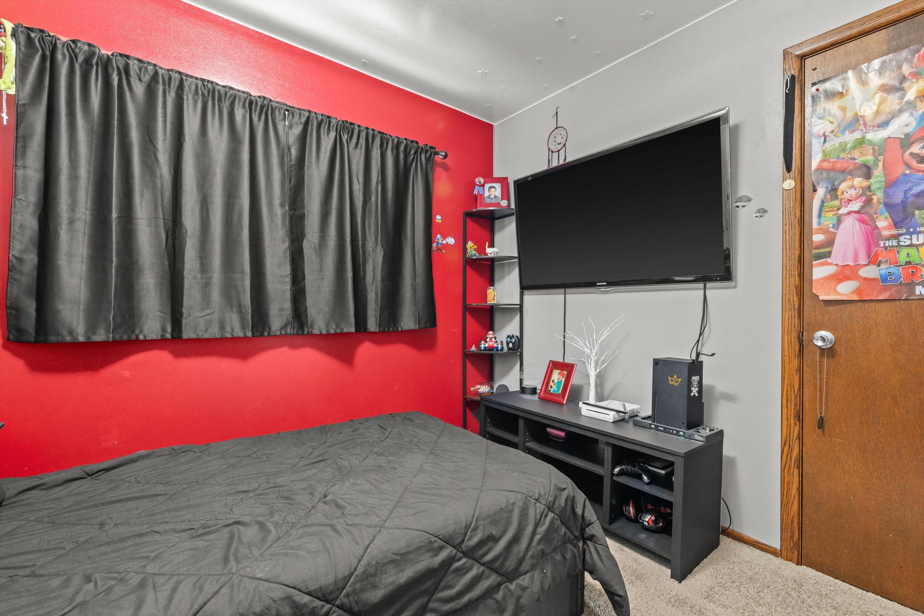 2902 23rd Street Kenosha, WI 53140 - Photo 15 of 45 14-IMG_8928