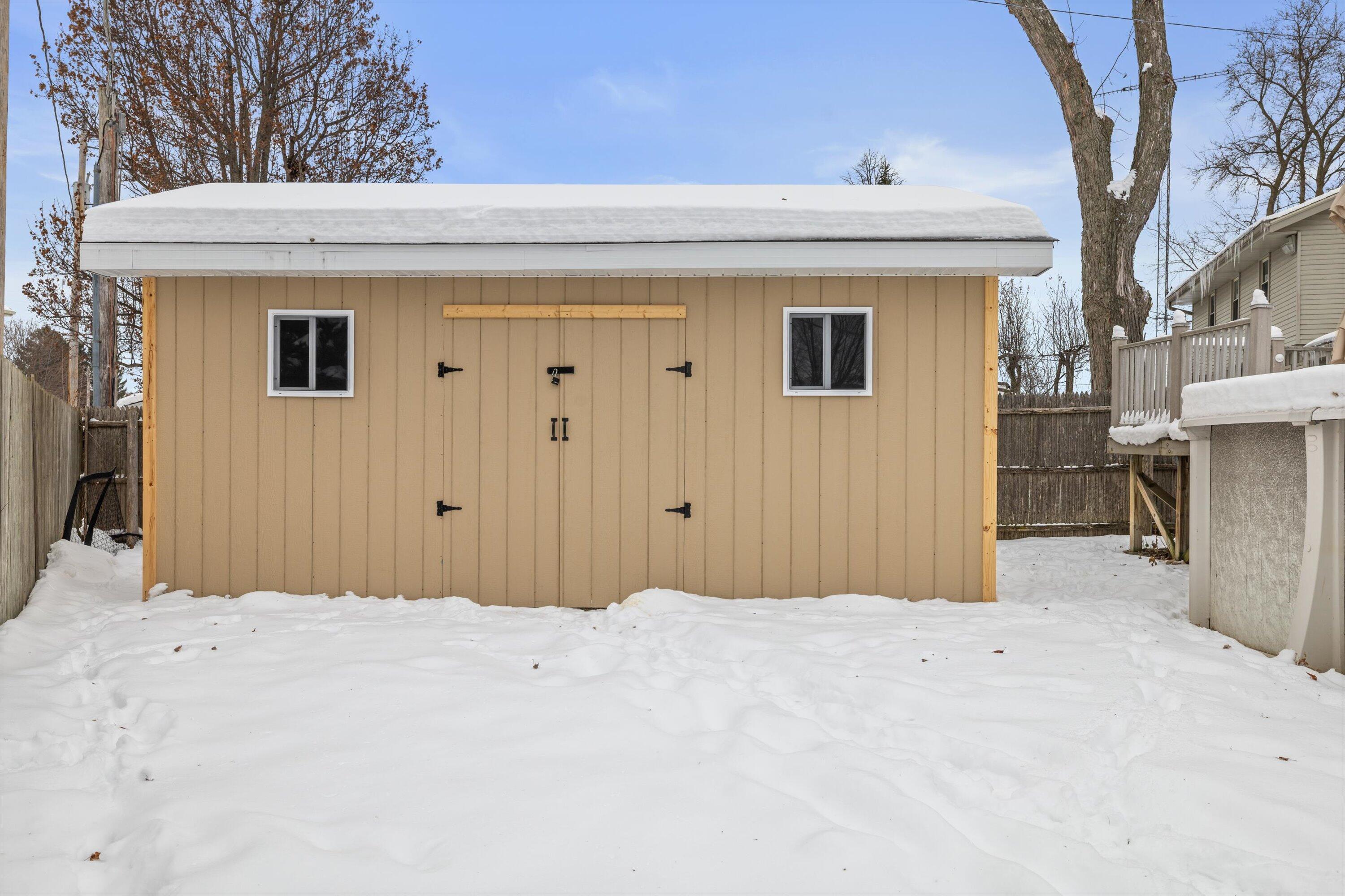 2902 23rd Street Kenosha, WI 53140 - Photo 36 of 45 37-IMG_9006