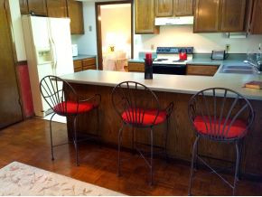 1807 Colonial Ridge Road Johnson City, TN 37604 - Photo 6 of 19 Kitchen