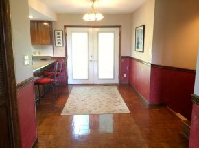1807 Colonial Ridge Road Johnson City, TN 37604 - Photo 7 of 19 Breakfast Area