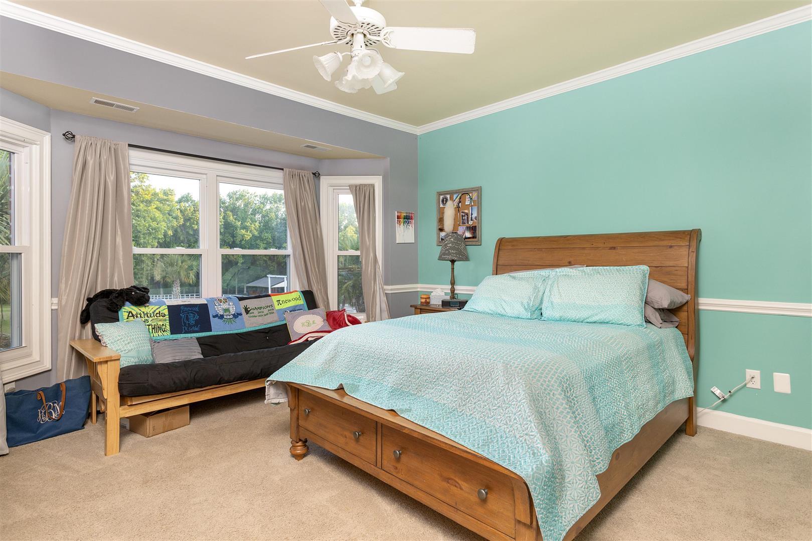 558 West Butternut Road Summerville, SC 29483 - Photo 26 of 54 26 - Guest bedroom 1 (Large)