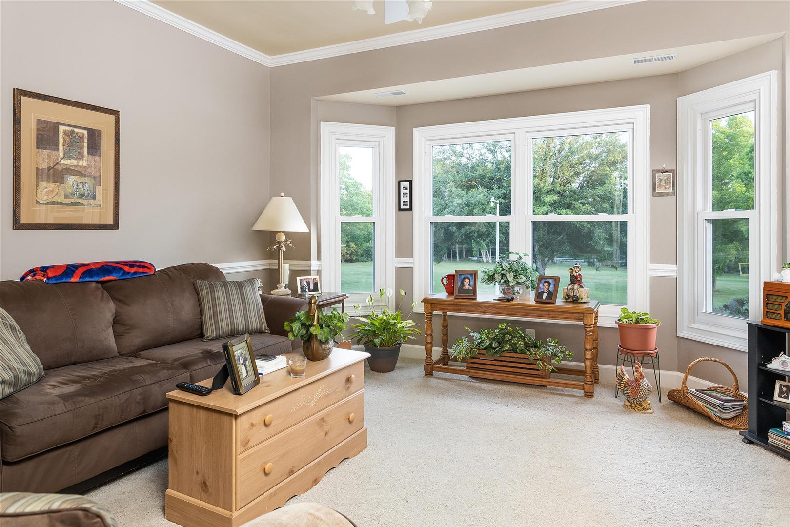 558 West Butternut Road Summerville, SC 29483 - Photo 28 of 54 28 - Guest bedroom - den (Large)