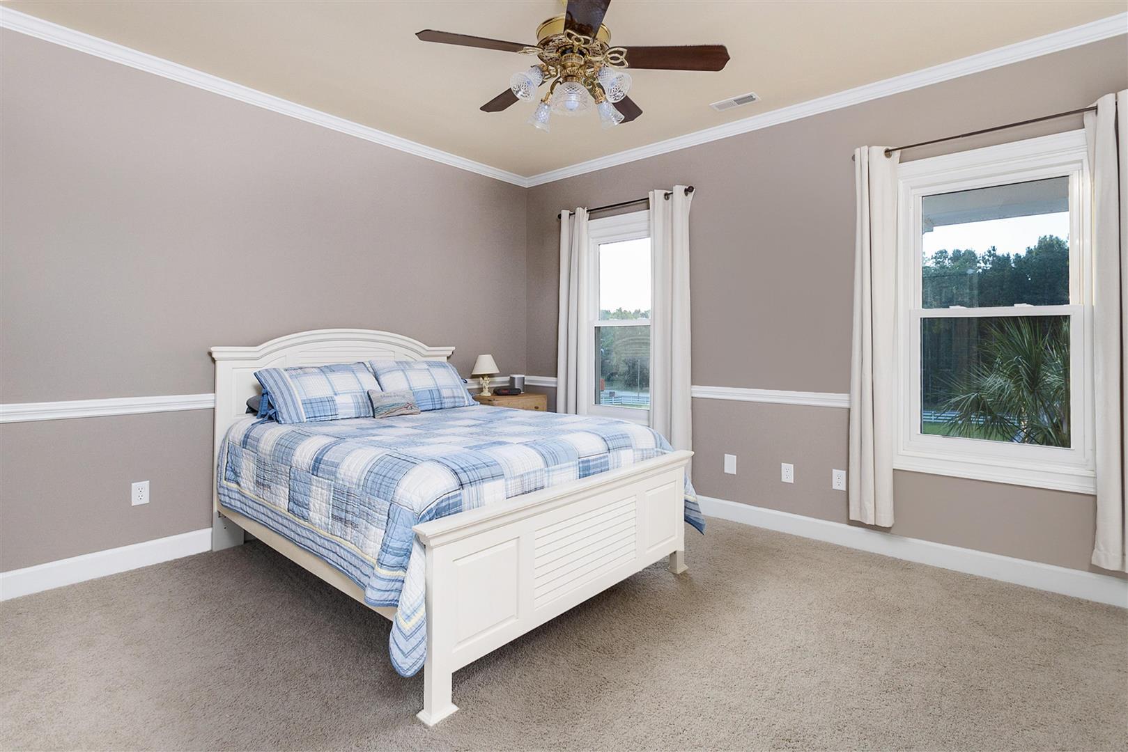 558 West Butternut Road Summerville, SC 29483 - Photo 31 of 54 31 - Guest bedroom 4 (Large)