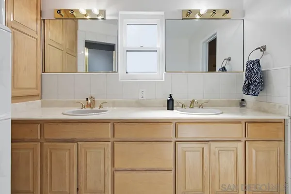 $1,750,000 | 1654 Linwood Street, San Diego, CA 92103