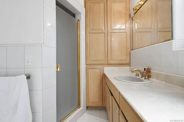 $1,750,000 | 1654 Linwood Street, San Diego, CA 92103
