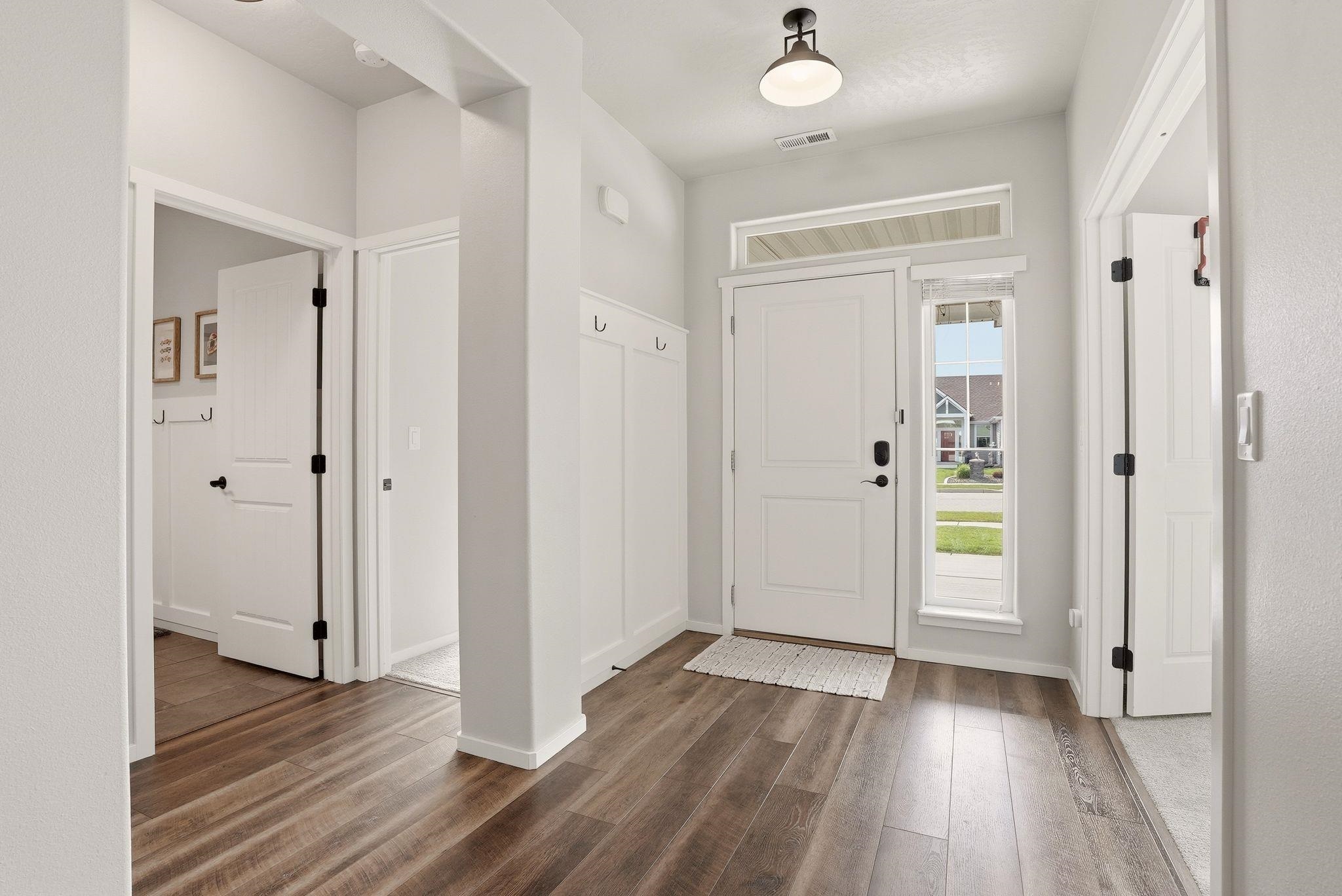1421 South Hodges Road Spokane Valley, WA 99016 - Photo 3 of 49 Gallery Image 3