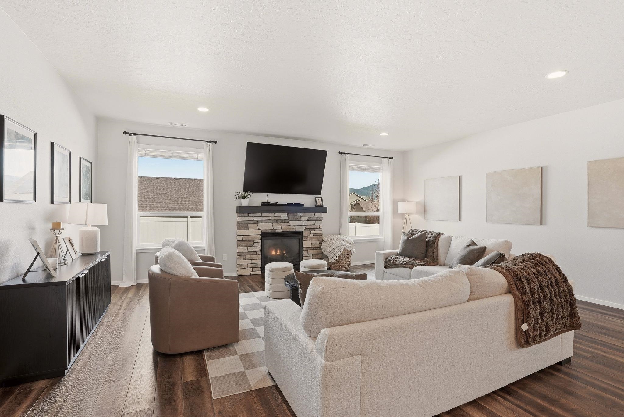 1421 South Hodges Road Spokane Valley, WA 99016 - Photo 5 of 49 Gallery Image 5