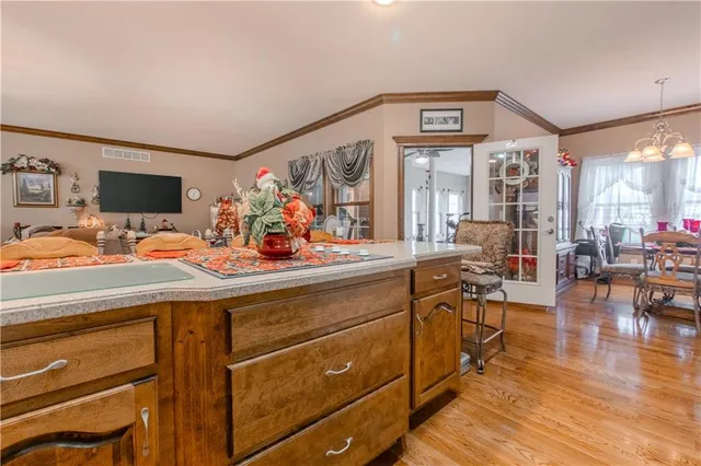 $675,000 | 317 South Kentucky Street, Adrian, MO 64720