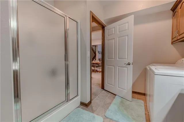 $675,000 | 317 South Kentucky Street, Adrian, MO 64720