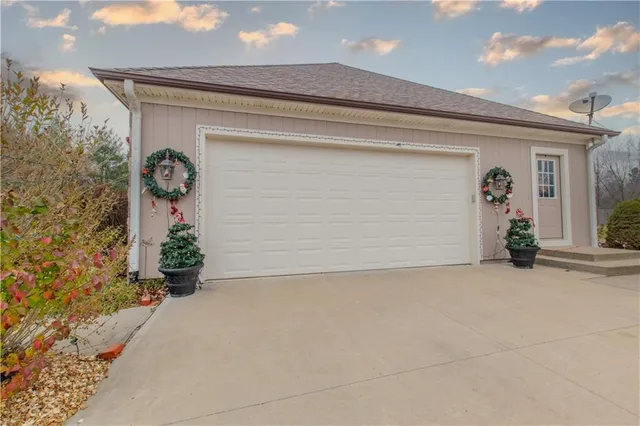 $675,000 | 317 South Kentucky Street, Adrian, MO 64720