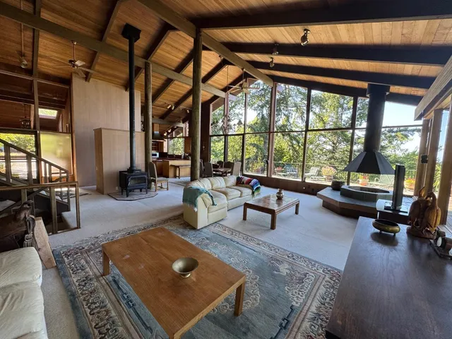 $2,495,000 | 45 Ranch Road, Woodside, CA 94062