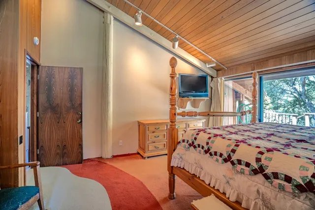 $2,495,000 | 45 Ranch Road, Woodside, CA 94062