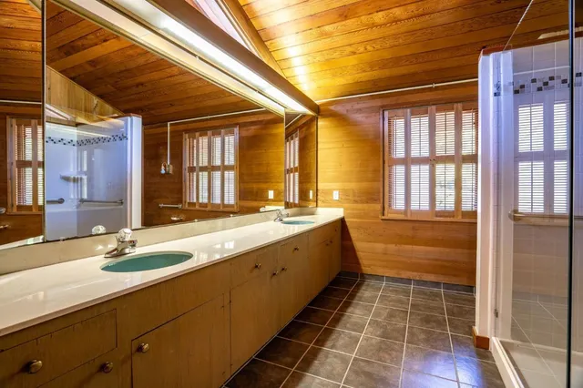 $2,495,000 | 45 Ranch Road, Woodside, CA 94062