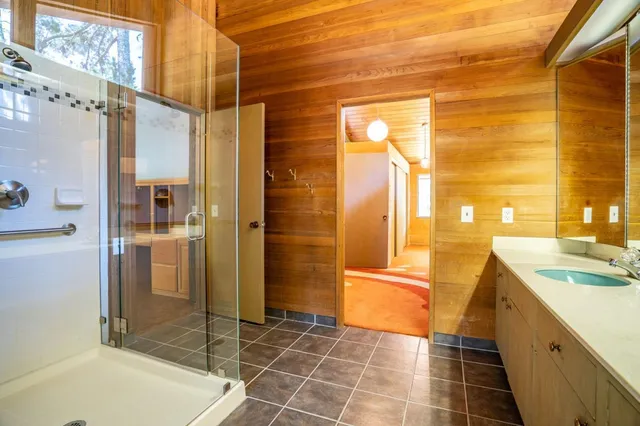 $2,495,000 | 45 Ranch Road, Woodside, CA 94062