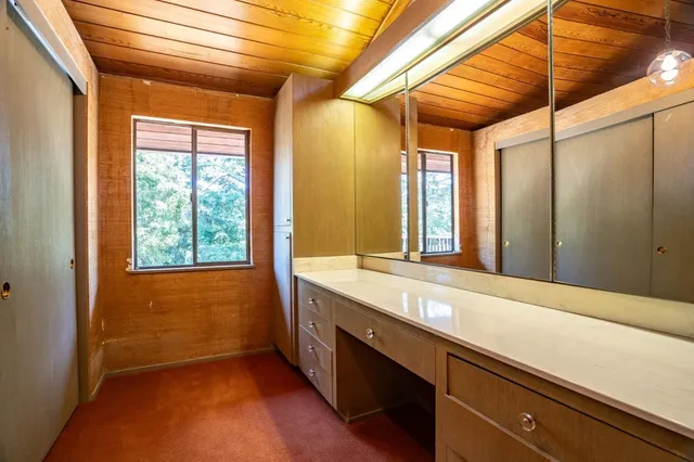 $2,495,000 | 45 Ranch Road, Woodside, CA 94062