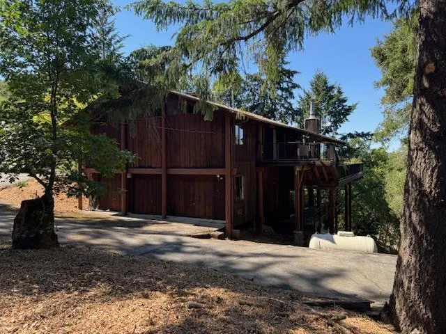 $2,495,000 | 45 Ranch Road, Woodside, CA 94062