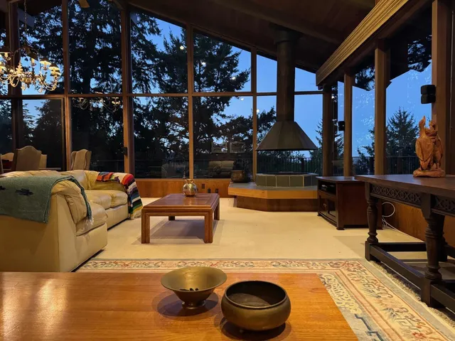 $2,495,000 | 45 Ranch Road, Woodside, CA 94062