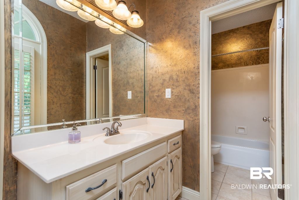 8750 Three Notch Road Mobile, AL 36619 - Photo 25 of 50