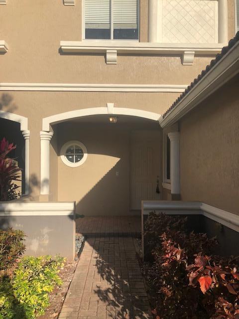 2353 Center Stone Lane Riviera Beach, FL 33404 - Photo 3 of 26 IMG_0654