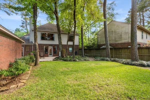 $595,000 | 34 Plum Blossom Place, The Woodlands, TX 77381