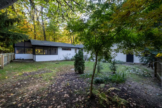 $649,000 | 221 Pokagon Drive, Michiana Shores, IN 46360