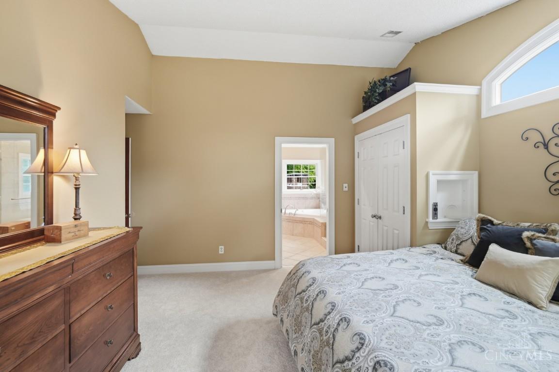 6046 Gaines Road Cincinnati, OH 45247 - Photo 39 of 78