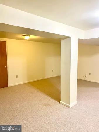 $2,400 | 4010 Camden Street, Easton, PA 18045