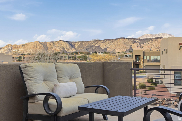 4981 Escapes Drive St. George, UT 84770 - Photo 4 of 42
