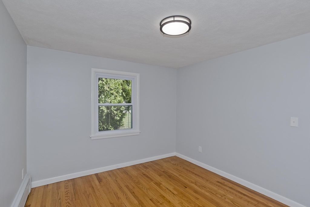 62 Norwich Road Ludlow, MA 01056 - Photo 12 of 41 Gallery Image 12