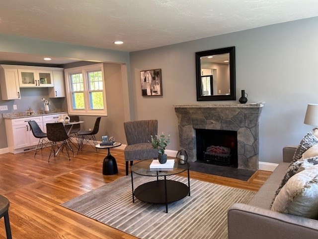 5 Carter Road Wilmington, MA 01887 - Photo 6 of 32 Gallery Image 6