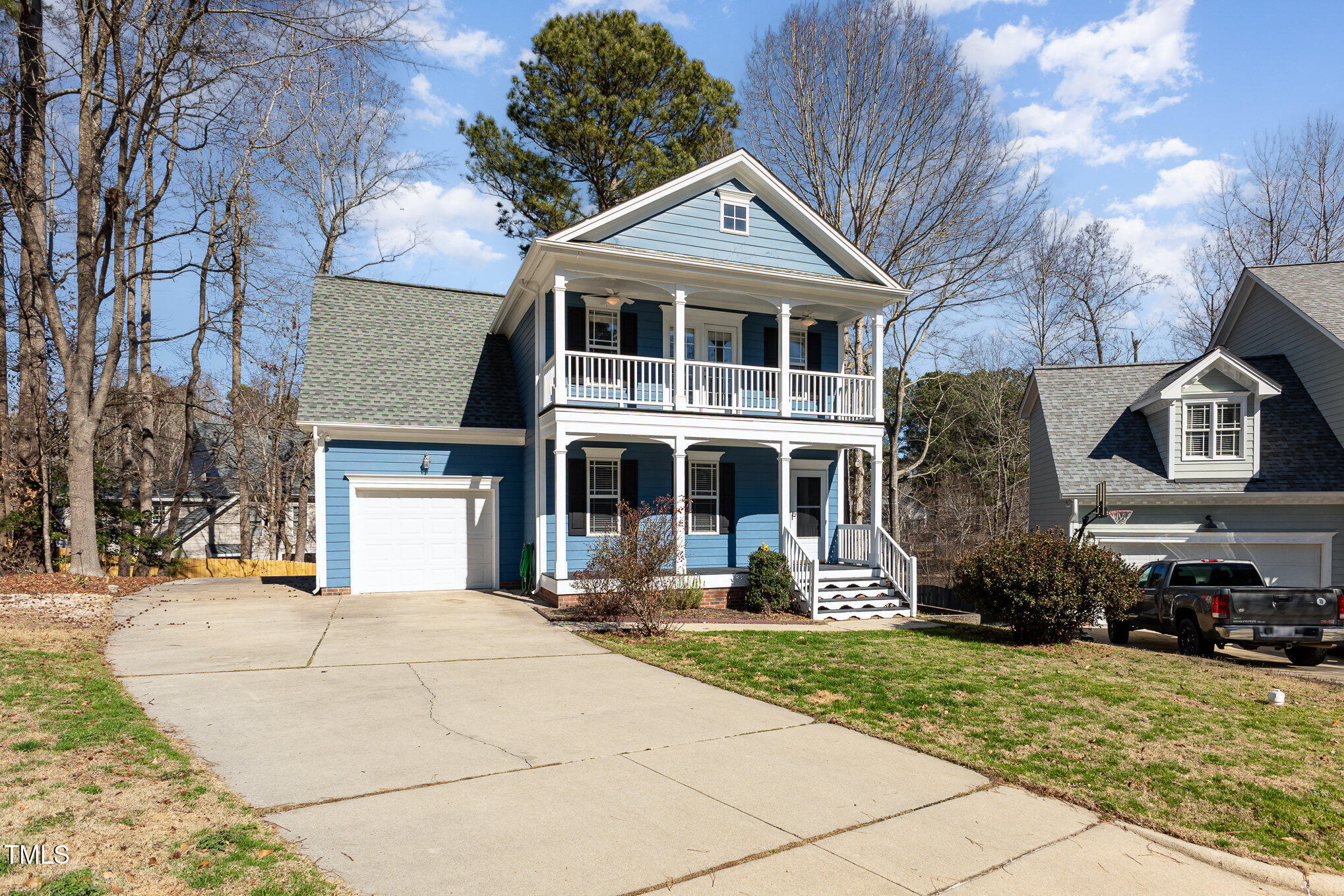 307 Rushing Wind Way Apex, NC 27502 - Photo 3 of 40 005_file_295