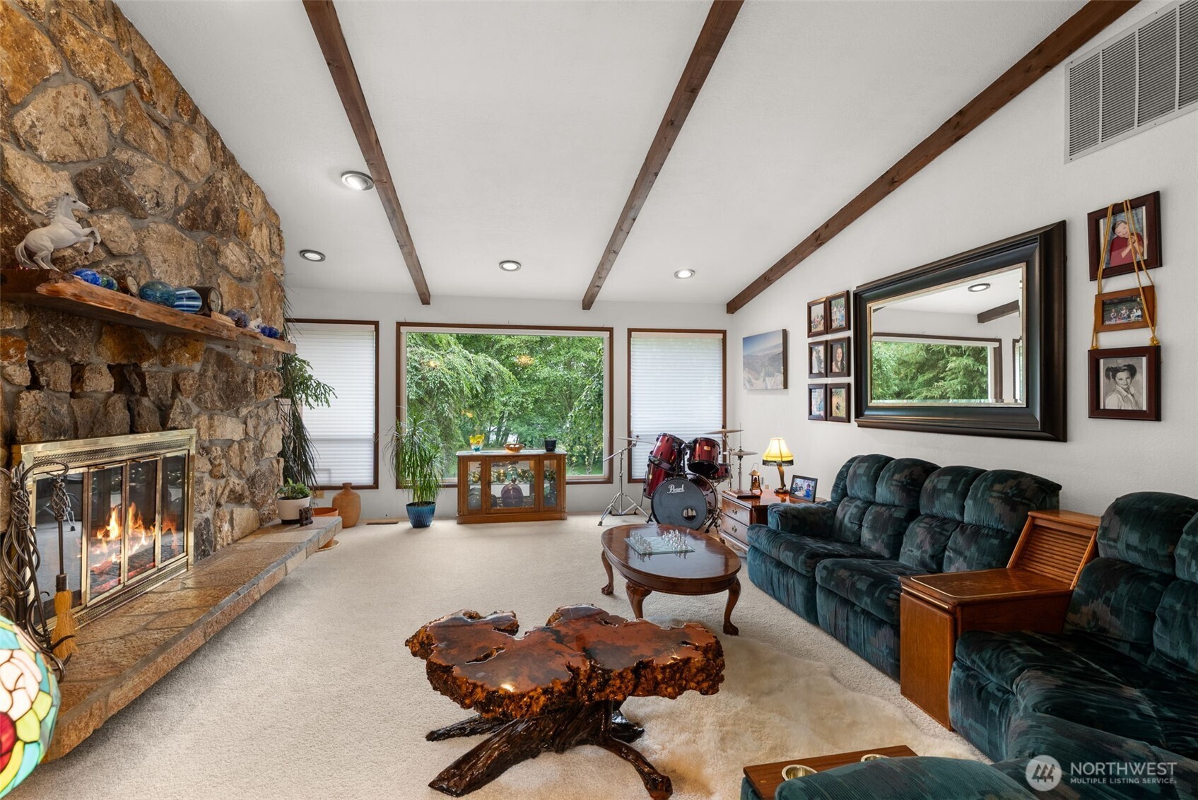 43 Hines Valley Road Raymond, WA 98577 - Photo 11 of 40 a living room with furniture and a large window