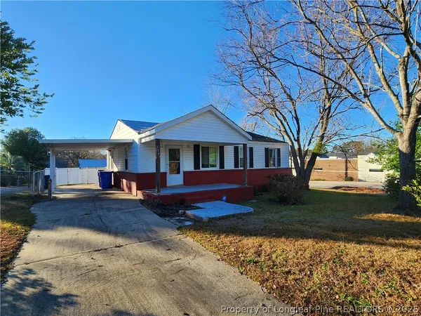 $1,000 | 1347 Levy Drive, Fayetteville, NC 28305