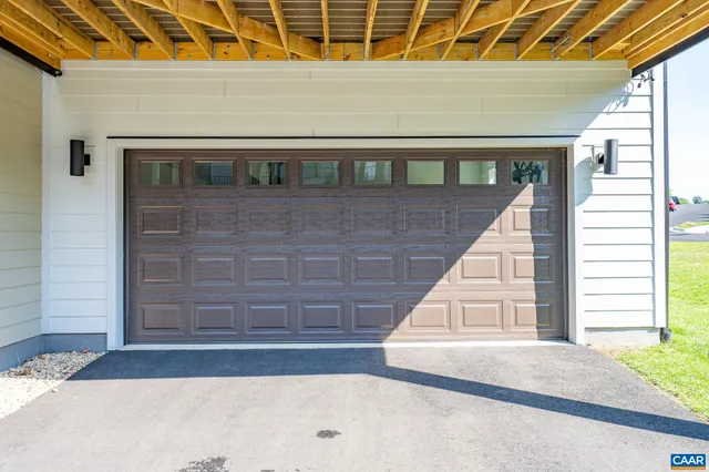 $2,975 | 1521 Knoll Lane, Charlottesville, VA 22911