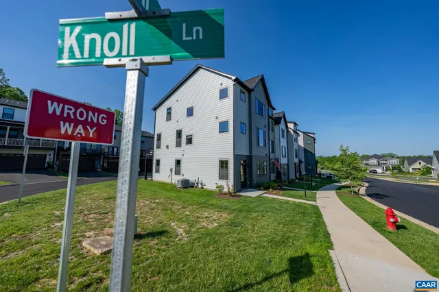 $2,975 | 1521 Knoll Lane, Charlottesville, VA 22911