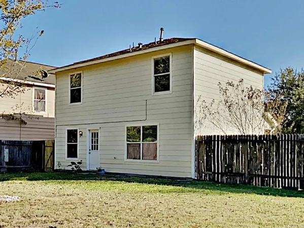 $1,865 | 9211 Shaded Pines Drive, Humble, TX 77396