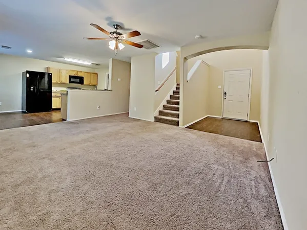 $1,865 | 9211 Shaded Pines Drive, Humble, TX 77396