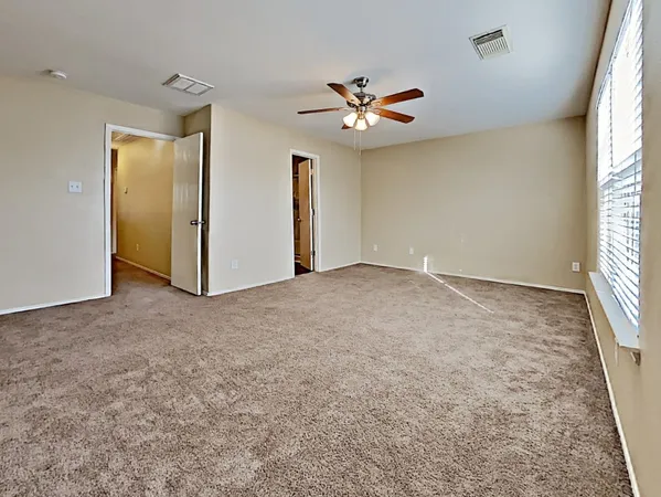 $1,865 | 9211 Shaded Pines Drive, Humble, TX 77396