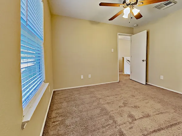 $1,915 | 9211 Shaded Pines Drive, Humble, TX 77396