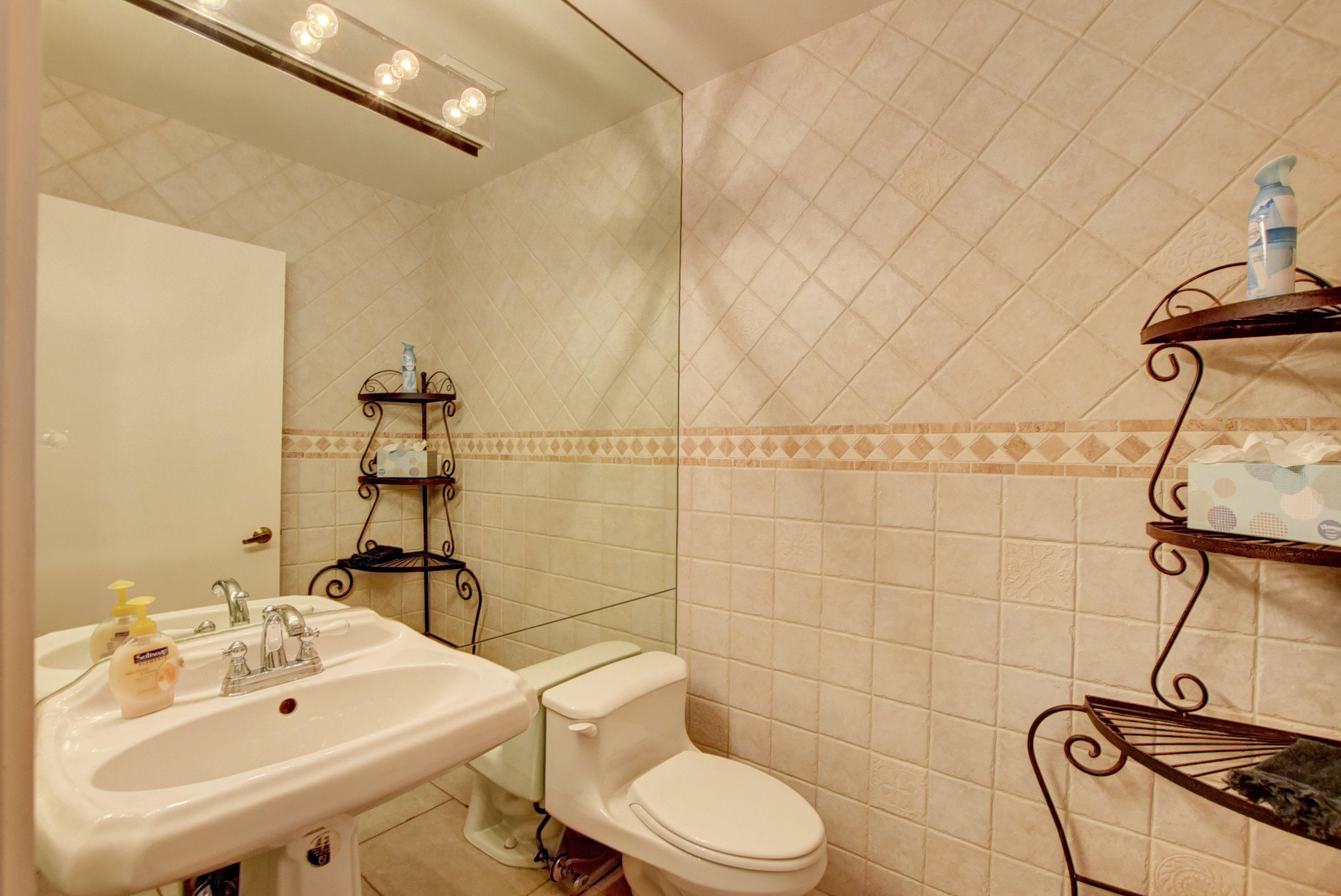 2360 Rabbit Hollowe Circle Delray Beach, FL 33445 - Photo 14 of 56 Bathroom