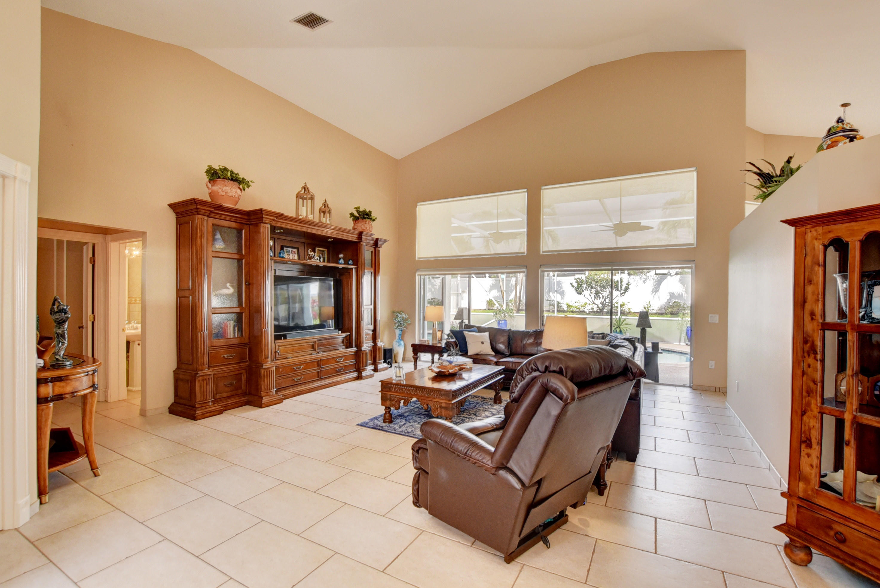 Family Room/Living Room