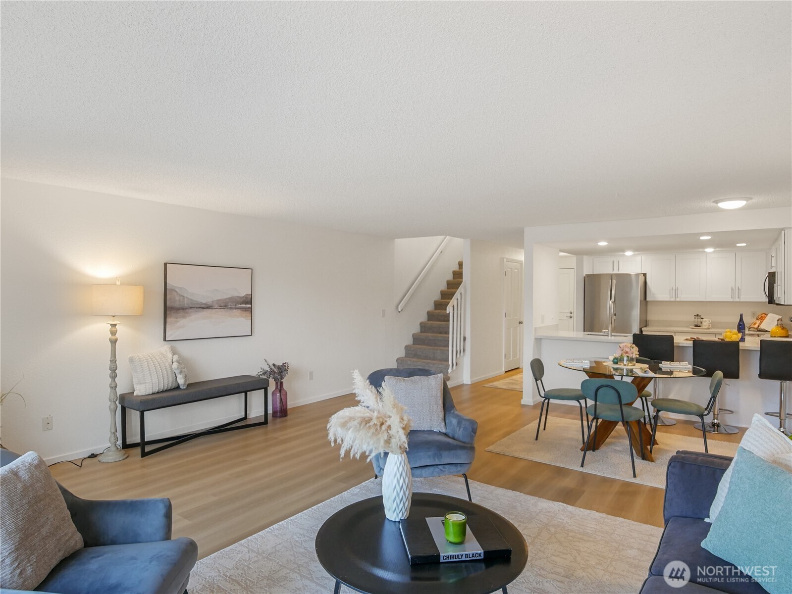 30853 13th Place South, Unit 2 Federal Way, WA 98003 - Photo 9 of 37 a living room with furniture and wooden floor