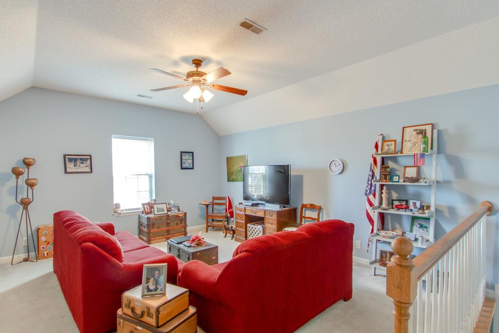 318 Thetahill Road Murfreesboro, TN 37130 - Photo 12 of 17 Gallery Image 12