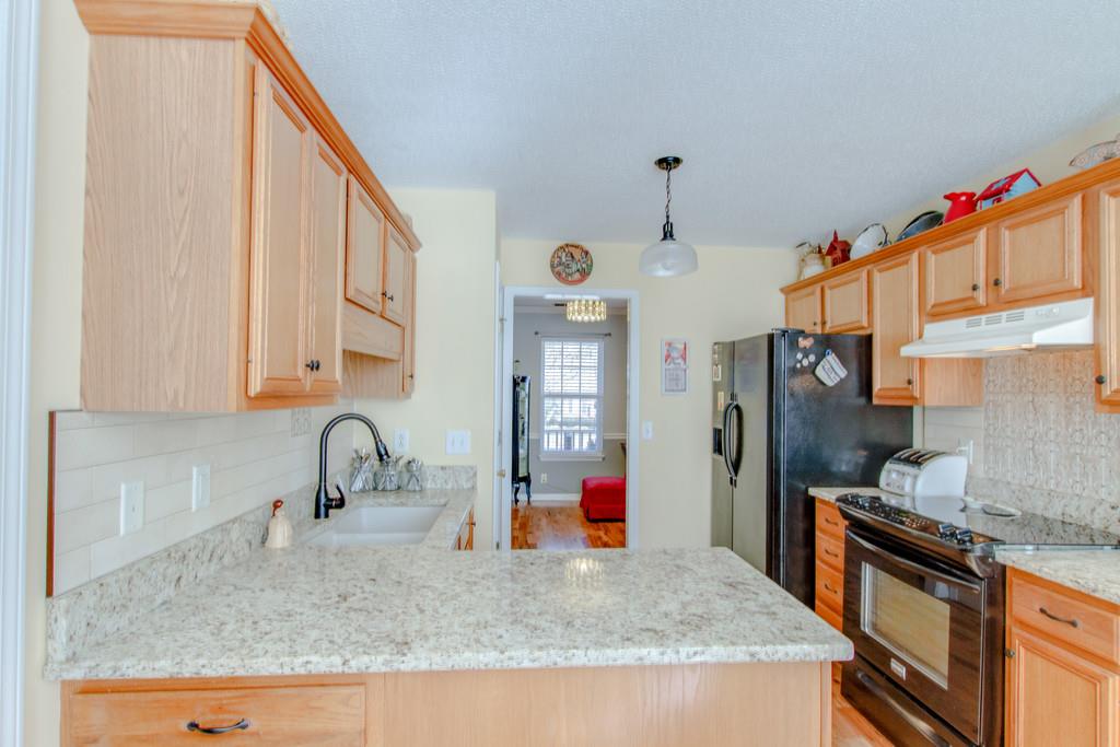 318 Thetahill Road Murfreesboro, TN 37130 - Photo 3 of 17 Gallery Image 3