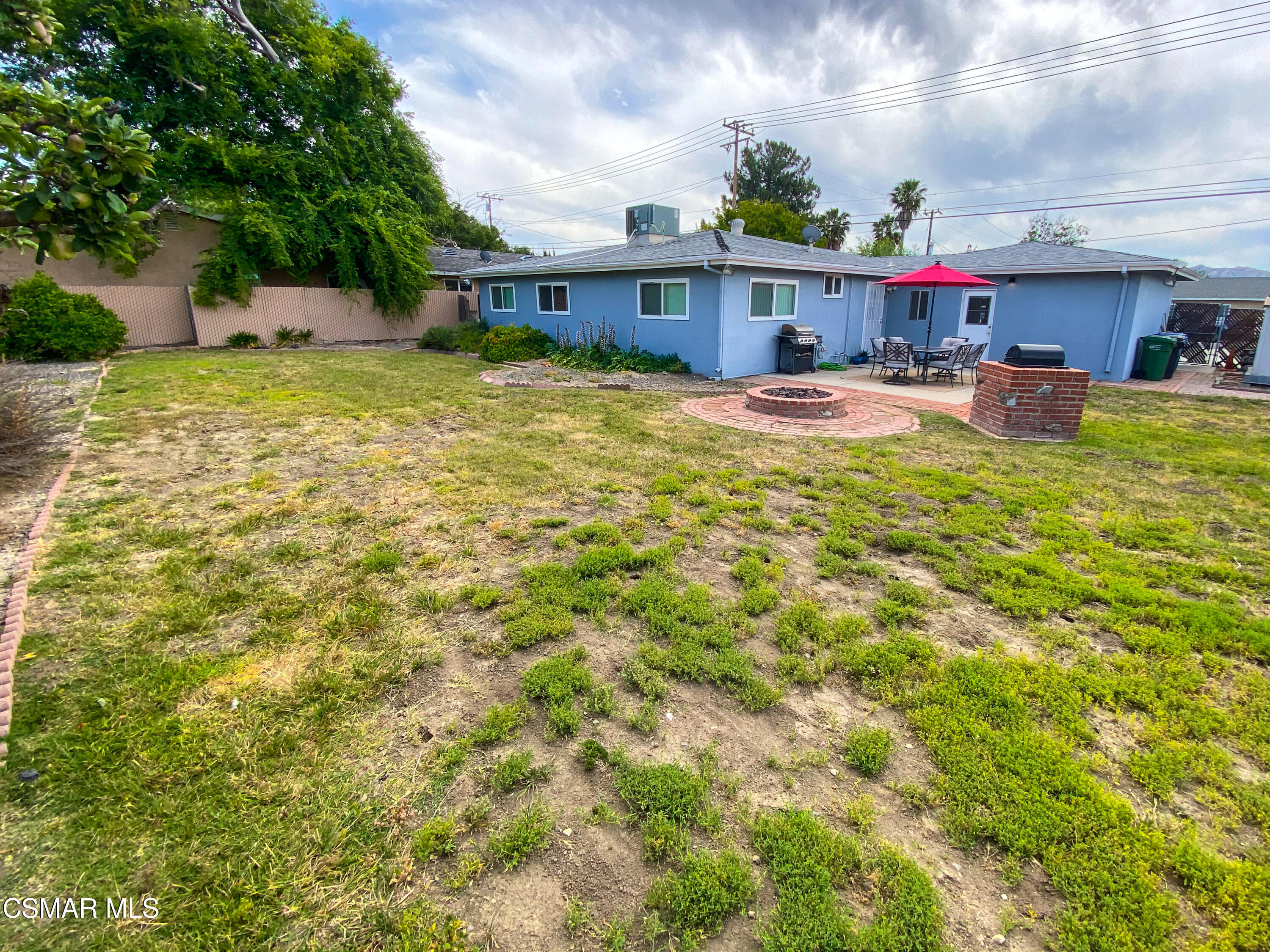4245 Adam Road Simi Valley, CA 93063 - Photo 17 of 20 a swimming pool view with a seating space