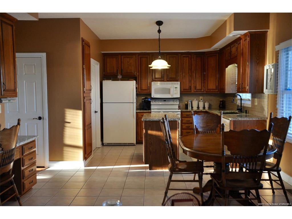 6019 Springcrest Drive Georgetown, IN 47122 - Photo 17 of 68